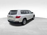 Used 2013 Toyota Highlander FWD image 6