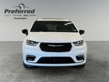 New 2025 Chrysler Pacifica Select w/ Uconnect Theater Family Group image 4