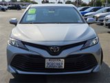 Used 2020 Toyota Camry LE image 2
