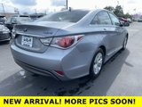 Used 2015 Hyundai Sonata Hybrid image 5