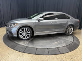 Used 2017 Volkswagen Passat 1.8T R-Line image 4