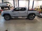 Used 2019 Toyota Tacoma TRD Off-Road image 3
