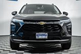 New 2025 Chevrolet Trax LT w/ Sunroof Package image 2