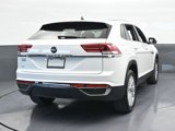 Used 2023 Volkswagen Atlas Cross Sport SE image 3