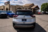 Used 2022 Nissan Rogue SL w/ SL Premium Package image 4