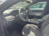 Used 2023 Jeep Compass Sport image 3