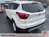 Used 2019 Ford Escape SE image 5