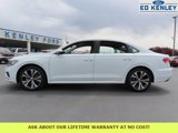 Used 2022 Volkswagen Passat 2.0T SE image 2
