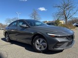 Used 2025 Hyundai Elantra SE image 1