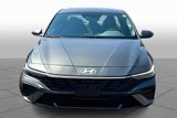 Certified 2025 Hyundai Elantra SE image 3