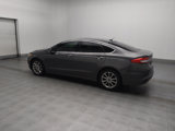 Used 2017 Ford Fusion SE w/ Fusion SE Technology Package image 3