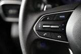 Used 2022 Hyundai Santa Fe SE image 4