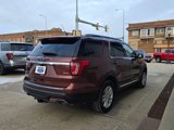 Used 2018 Ford Explorer XLT image 5