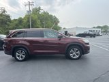 Used 2015 Toyota Highlander XLE image 3