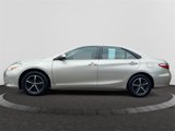 Used 2015 Toyota Camry LE image 2