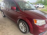 Used 2020 Dodge Grand Caravan SXT image 2