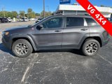 Used 2020 Jeep Cherokee Trailhawk image 2