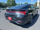Used 2023 Hyundai Elantra Limited image 5