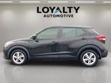 Used 2020 Nissan Kicks S image 2