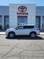 Used 2022 Mitsubishi Outlander ES image 2