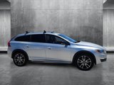Used 2016 Volvo V60 T5 Cross Country Platinum w/ Protection Package image 4