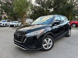 Used 2022 Nissan Kicks S image 2