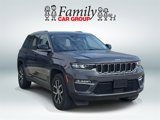 Used 2024 Jeep Grand Cherokee Limited image 2