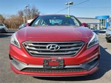 Used 2016 Hyundai Sonata Sport w/ Option Group 02 image 2