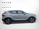 Certified 2025 Volvo XC40 B5 Plus image 2
