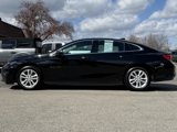 Used 2018 Chevrolet Malibu LT image 2