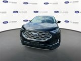 Certified 2022 Ford Edge Titanium image 3