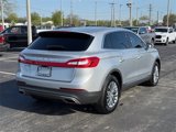 Used 2017 Lincoln MKX Select w/ Select Plus Package image 3