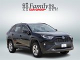 Used 2021 Toyota RAV4 XLE image 2