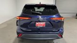 Used 2022 Toyota Highlander XLE image 4