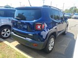 Used 2016 Jeep Renegade Latitude image 4