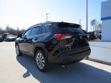 Used 2021 Toyota RAV4 XLE Premium image 4