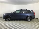 Used 2021 Volvo XC90 T6 Momentum w/ Advanced Package image 4