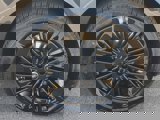 New 2025 Land Rover Range Rover SE image 5