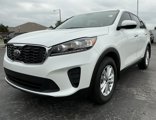 Used 2019 Kia Sorento LX image 2