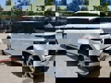 Used 2020 Land Rover Range Rover Evoque SE image 4