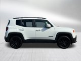 Used 2017 Jeep Renegade Altitude image 3
