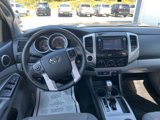 Used 2014 Toyota Tacoma 4x4 Double Cab image 6