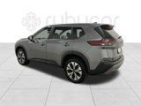 Used 2023 Nissan Rogue SV image 3