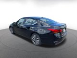 Used 2023 Nissan Altima 2.5 SV image 5
