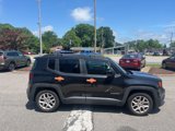 Used 2018 Jeep Renegade Latitude image 6
