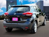 Used 2020 Nissan Kicks S image 5