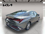 Used 2025 Hyundai Elantra SE image 3