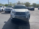 Used 2018 Toyota Highlander Limited Platinum image 2