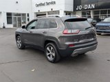 Used 2020 Jeep Cherokee Limited image 3