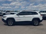 Used 2019 Jeep Cherokee Trailhawk image 2